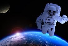 Sådan får du gratis adgang til NASA’s nye streamingtjeneste og udforsker rummet En astronaut i det ydre rum