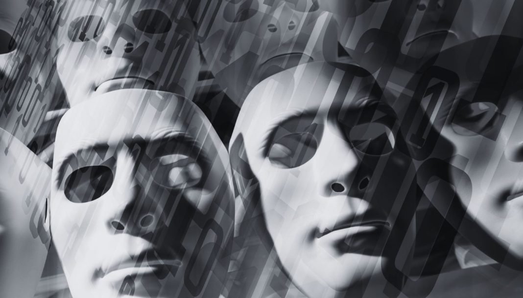 Abstrakt koncept for kunstig intelligens, triste robothoveder og binær computerkode