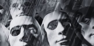 Abstrakt koncept for kunstig intelligens, triste robothoveder og binær computerkode